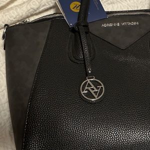 SOLD!!Adrienne Vittadini Shoulder Handbag Leather/suede black on black -New